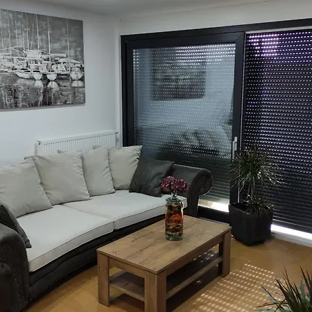 Apartment Dalmatinac *
